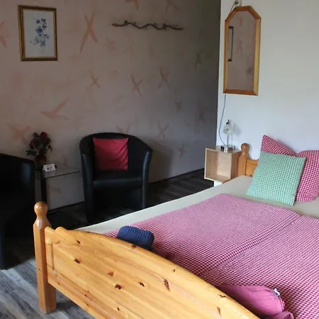 Gruppen Und Familienhof Falkenstein 2*