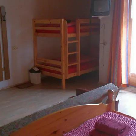 Gruppen Und Familienhof Falkenstein